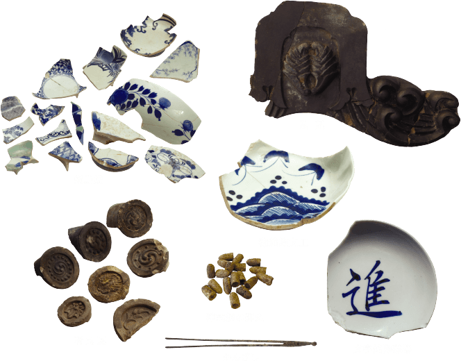 発掘調査出土品の写真